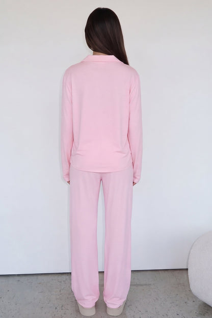 Vrouwelijke Pyjamaset Elegante Relaxte Pasvorm