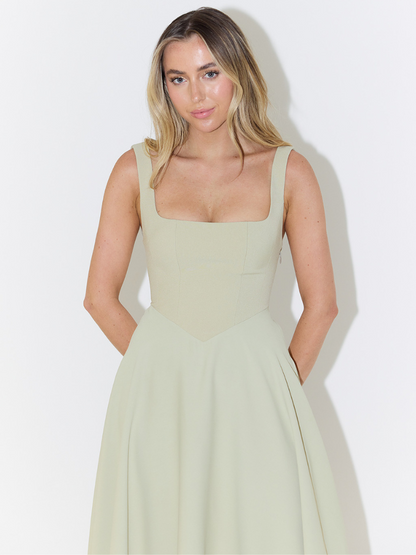 Zyra | Elegante Dames Midi Jurk 3