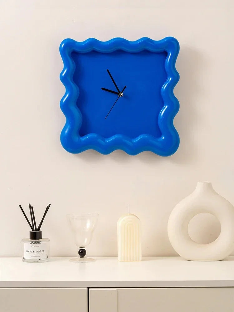 Wandklok Wit Golvend Frame 30cm Minimalistisch ABS Woonkamer Slaapkamer Modern
