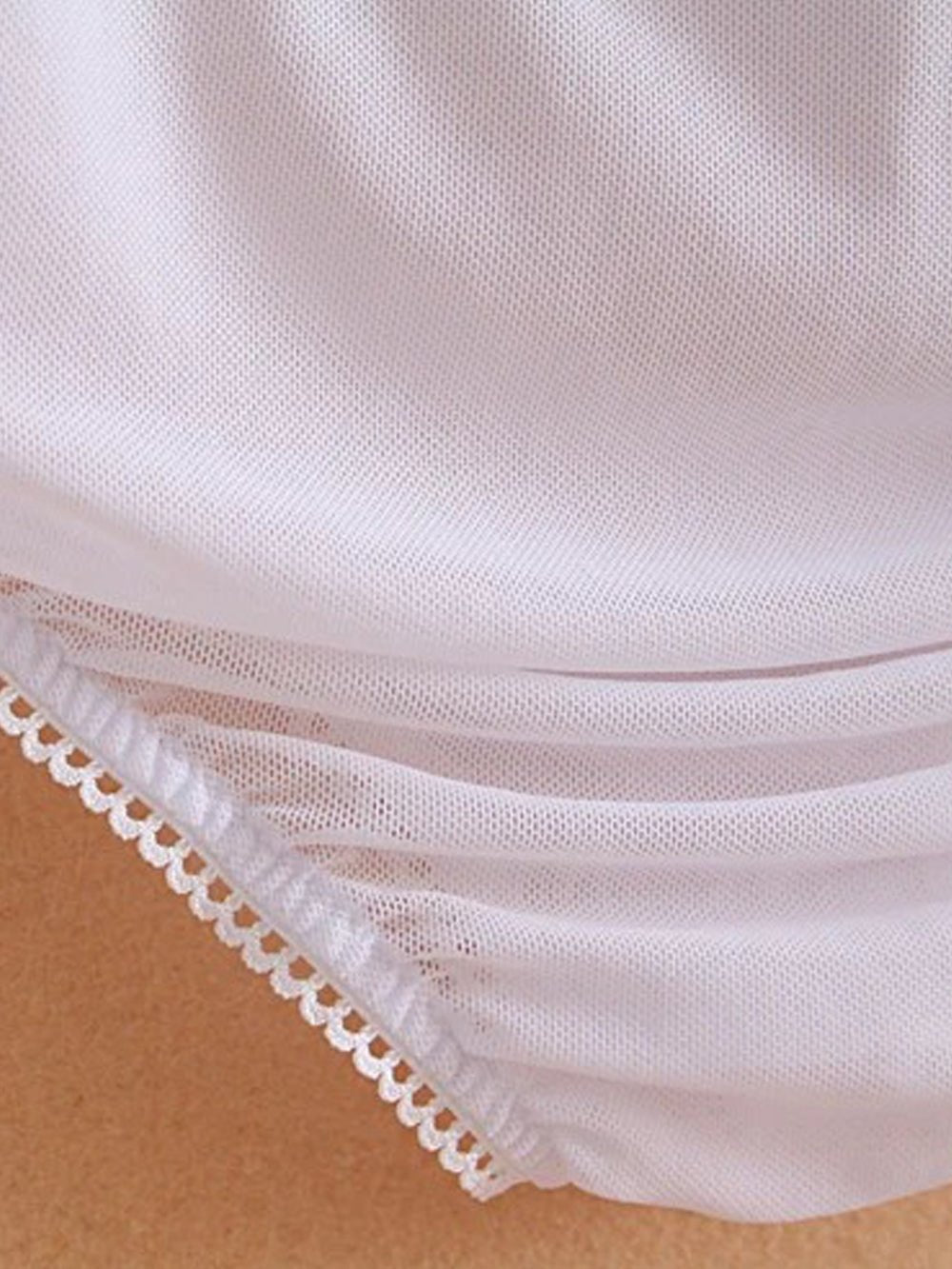 Vrouwelijke Katoenen Blouse met Taille en V-hals