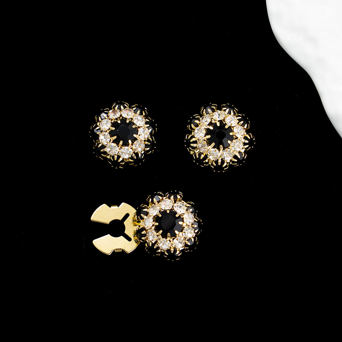 Dames Sierknopen met Steentjes Glitter Luxe Look