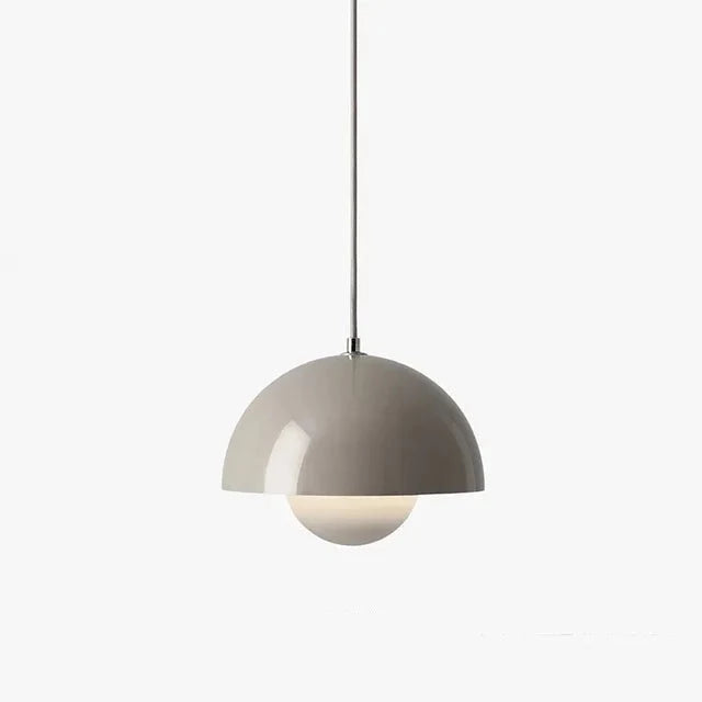Moderne glazen hanglamp met zachte lichtval – minimalistisch design