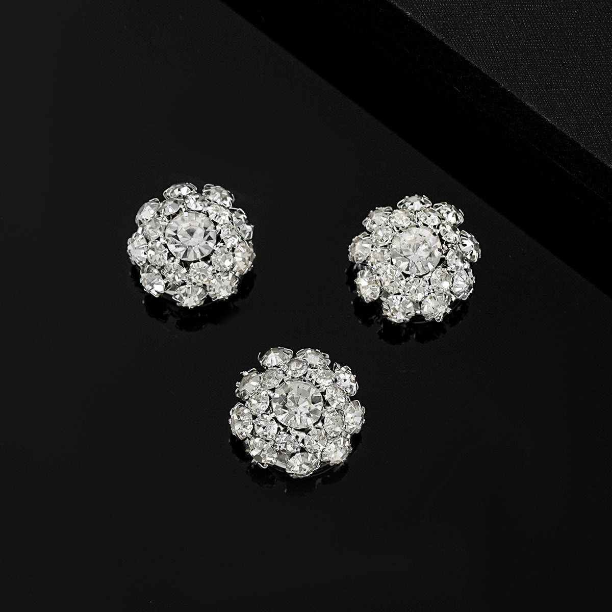 Dames Sierknopen met Steentjes Glitter Luxe Look