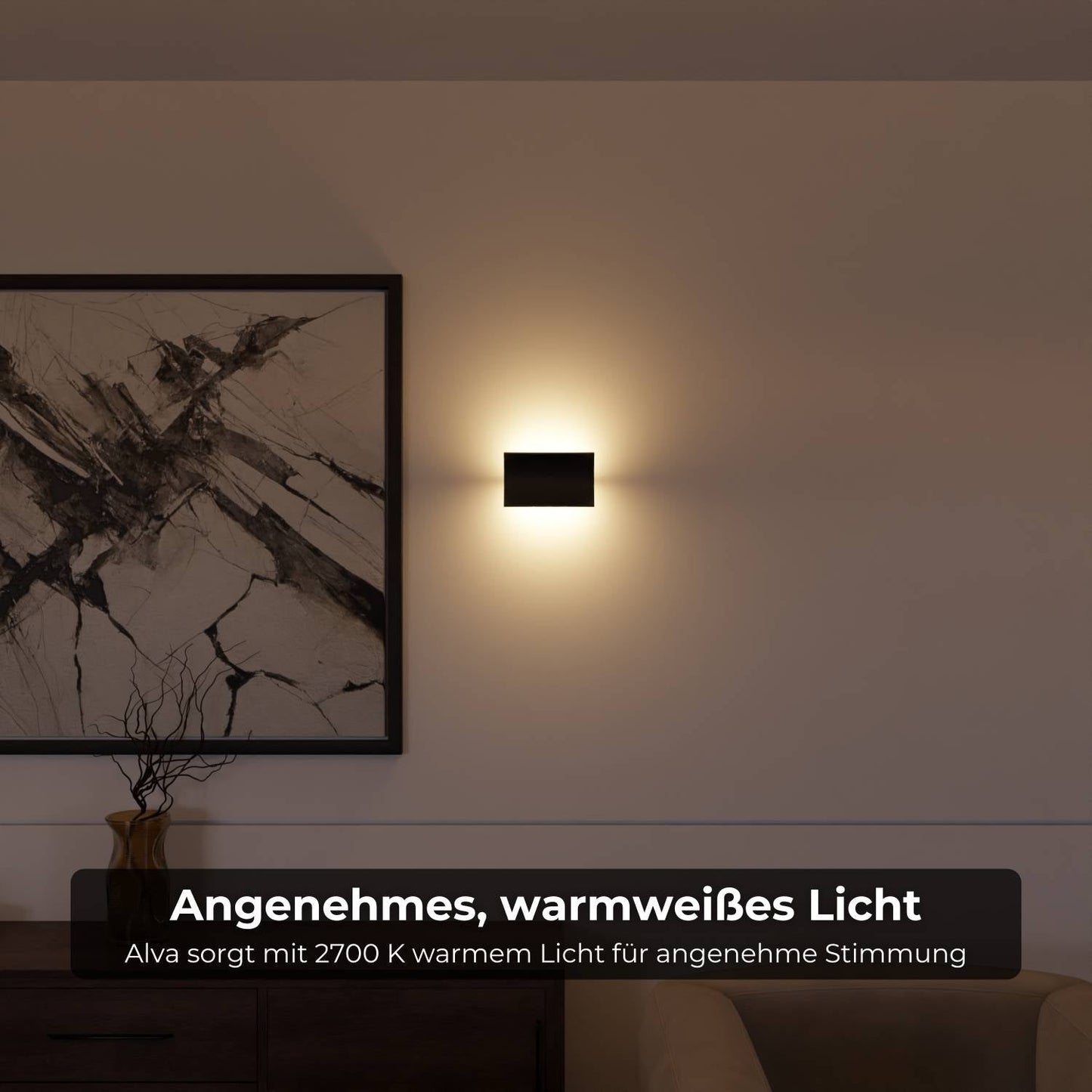 Elegante led wandlamp met warm indirect licht voor binnen en beschut buiten