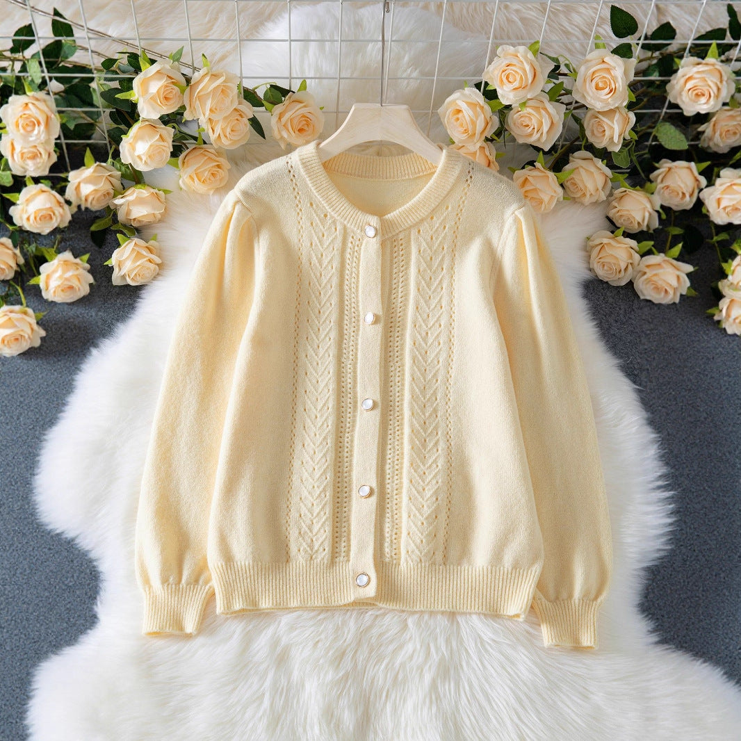 Dames Vest Fijngebreid Ronde Hals Met Knopen → Dames Vest Fijn Gebreid Ronde Hals Met Knopen