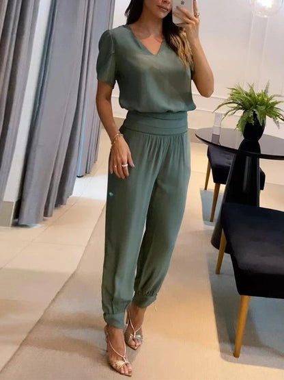 Stijlvolle Vrouwencollectie Elegante Outfit