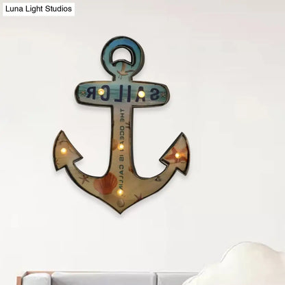 Wandlamp LED Flush Mount met Batterijvoeding – Modern Metalen Nachtlampje in Zwart, Roze-Rood & Blauw-Geel