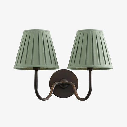 Wandlamp met Geplisseerde Stoffen Kap – Klassieke Verlichting voor Slaapkamer en Woonkamer