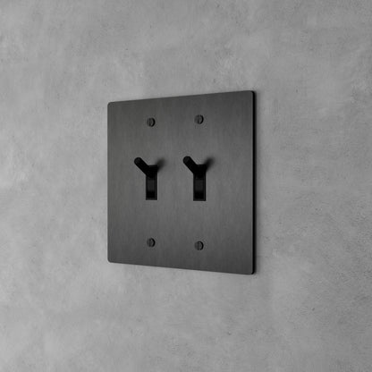Luxe Messing Tuimelschakelaar Met Minimalistisch Design En Hoogwaardige Afwerking