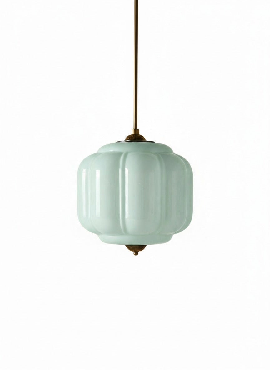 Vintage Kroonluchter met Crèmekleurige Glazen Kappen – Hanglamp in Retro-Stijl voor Eetkamer & Woonkamer