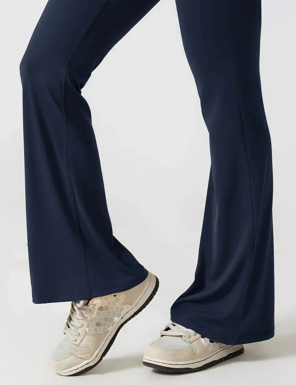Jumpsuit met V-hals en wijde pijpen voor vrouwen