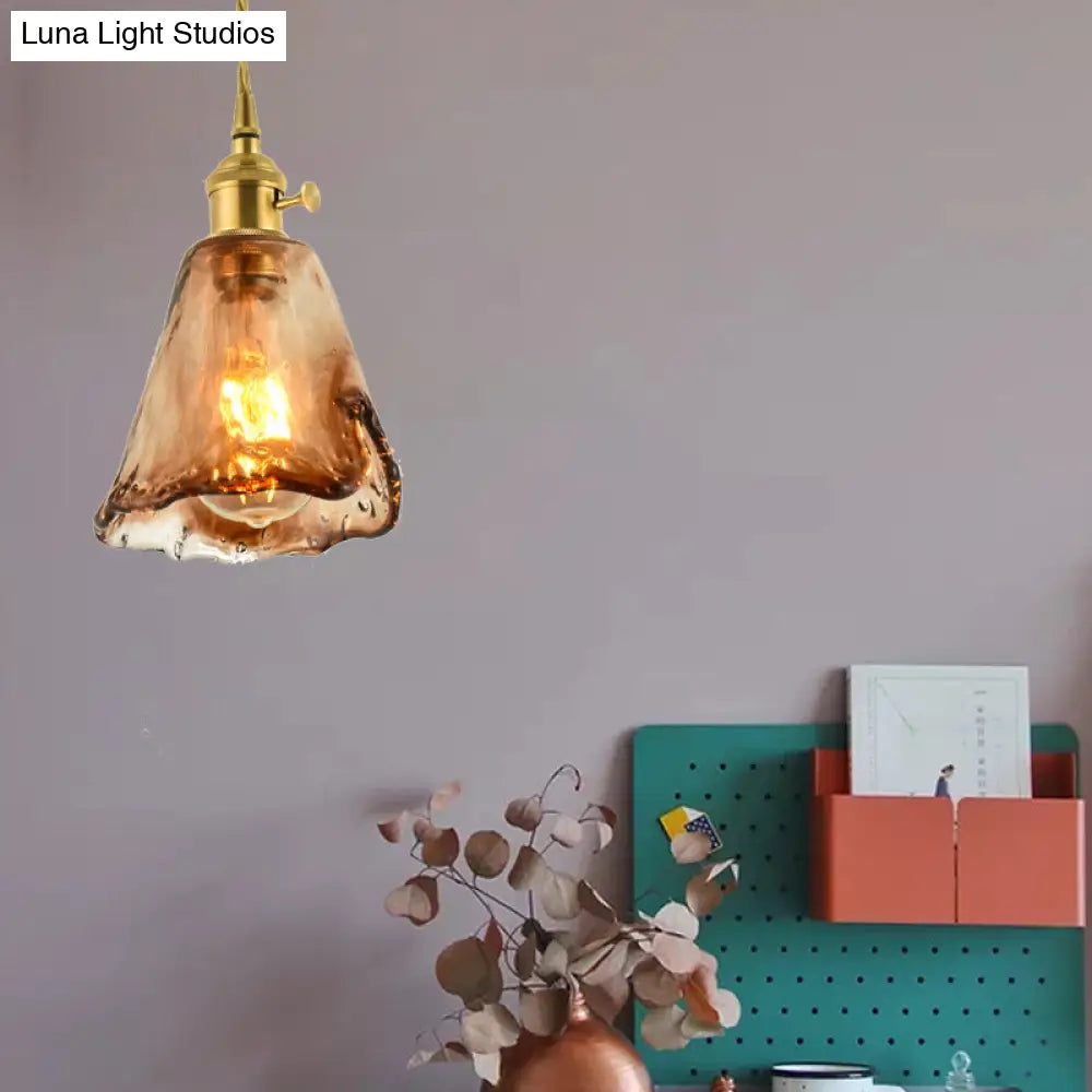 Vintage Hanglamp met Kegelkap in Glas – Messing/Koper Armatuur voor Woonkamer & Eetkamer