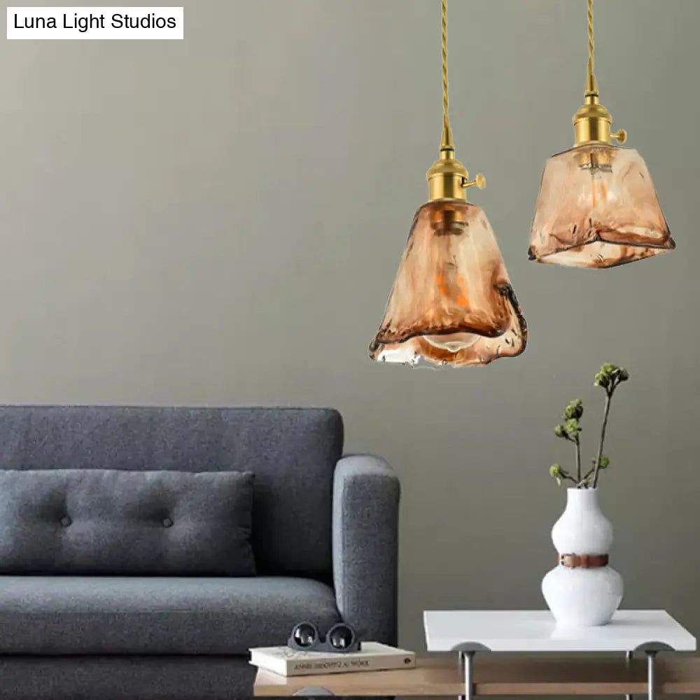 Vintage Hanglamp met Kegelkap in Glas – Messing/Koper Armatuur voor Woonkamer & Eetkamer