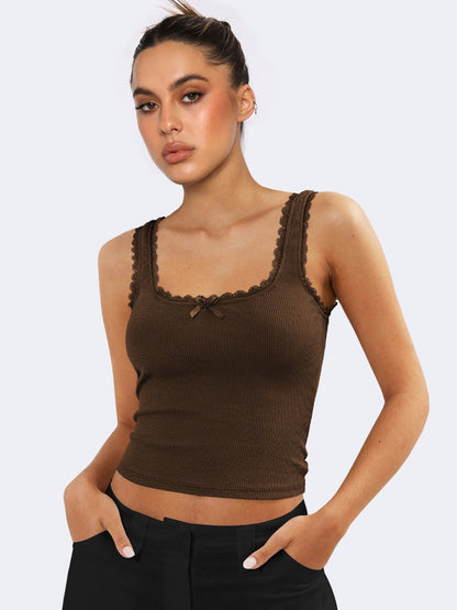 Vrouwelijke Tanktop met Kant en Ruffles Romantisch Design