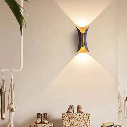 Wandlamp Buiten Metaal Zwart Wit LED Modern Design Tuin Terras Ingang Gevel Sfeervol