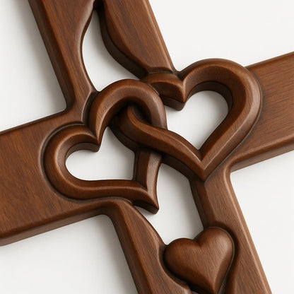 Houten Wandkruis met Gevlochten Harten — Decoratieve Wandversiering voor Geloofsmomenten