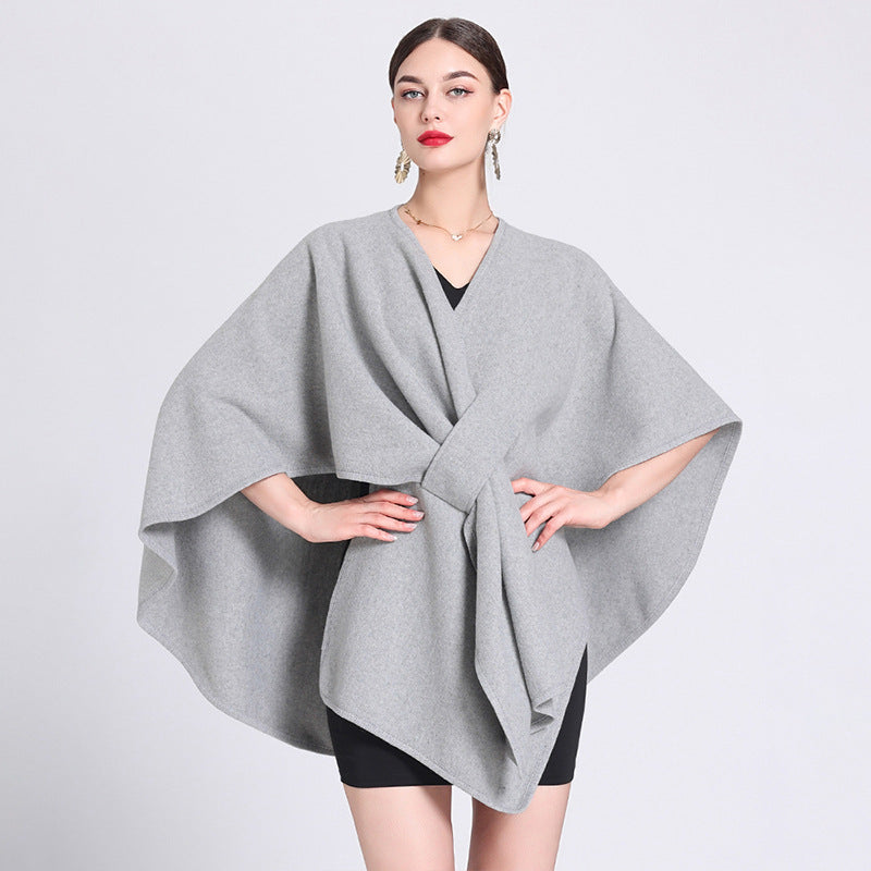 Dames Poncho Met Riem en Elegant Design