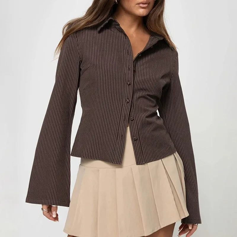 Elegante Blouse met Wijde Mouwen en Slim-Fit Pasvorm - StudioMarella