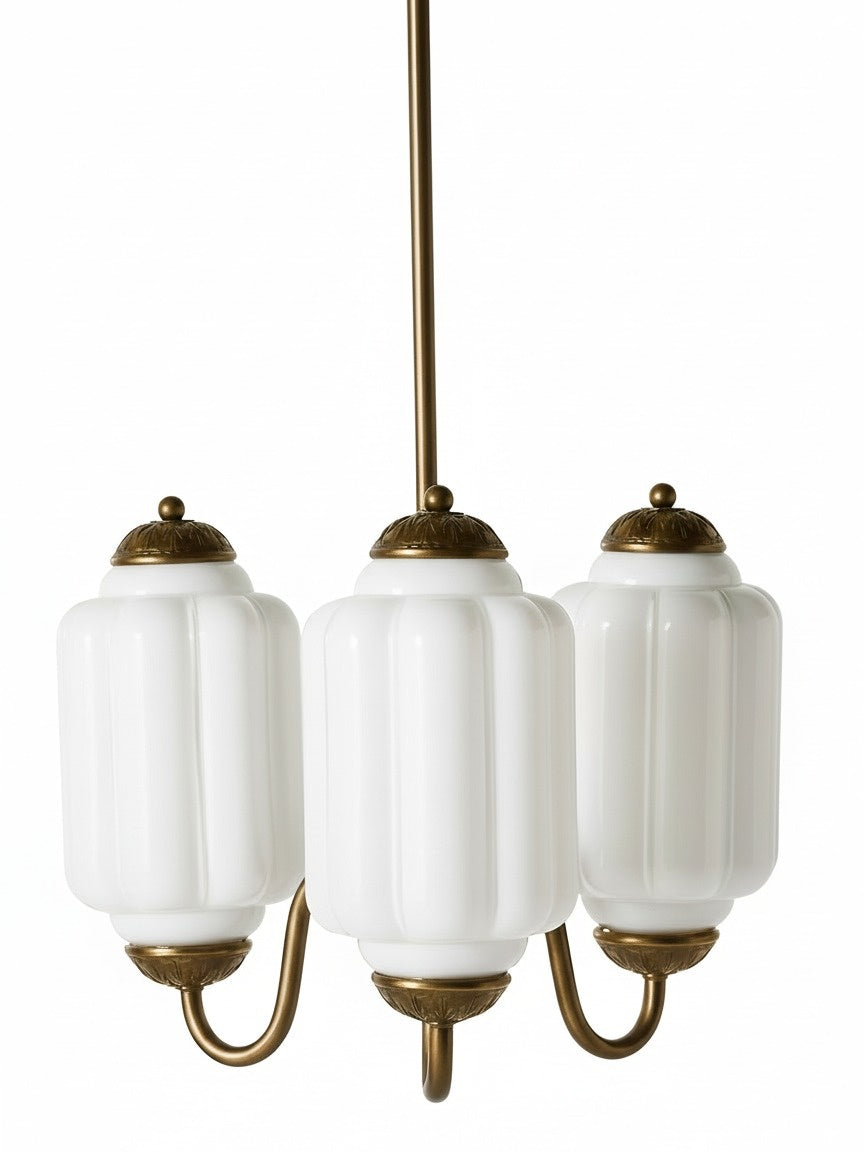 Melkglazen Kroonluchter Vintage Afwerking Tijdloze Elegantie Klassieke Verlichting voor Eetkamer Woonkamer