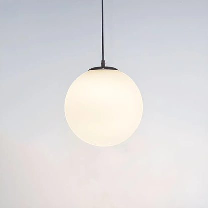 Moderne Witte Globe Hanglamp van Glas met Ronde Bolvorm in Diverse Maten voor Eetkamer en Woonkamer
