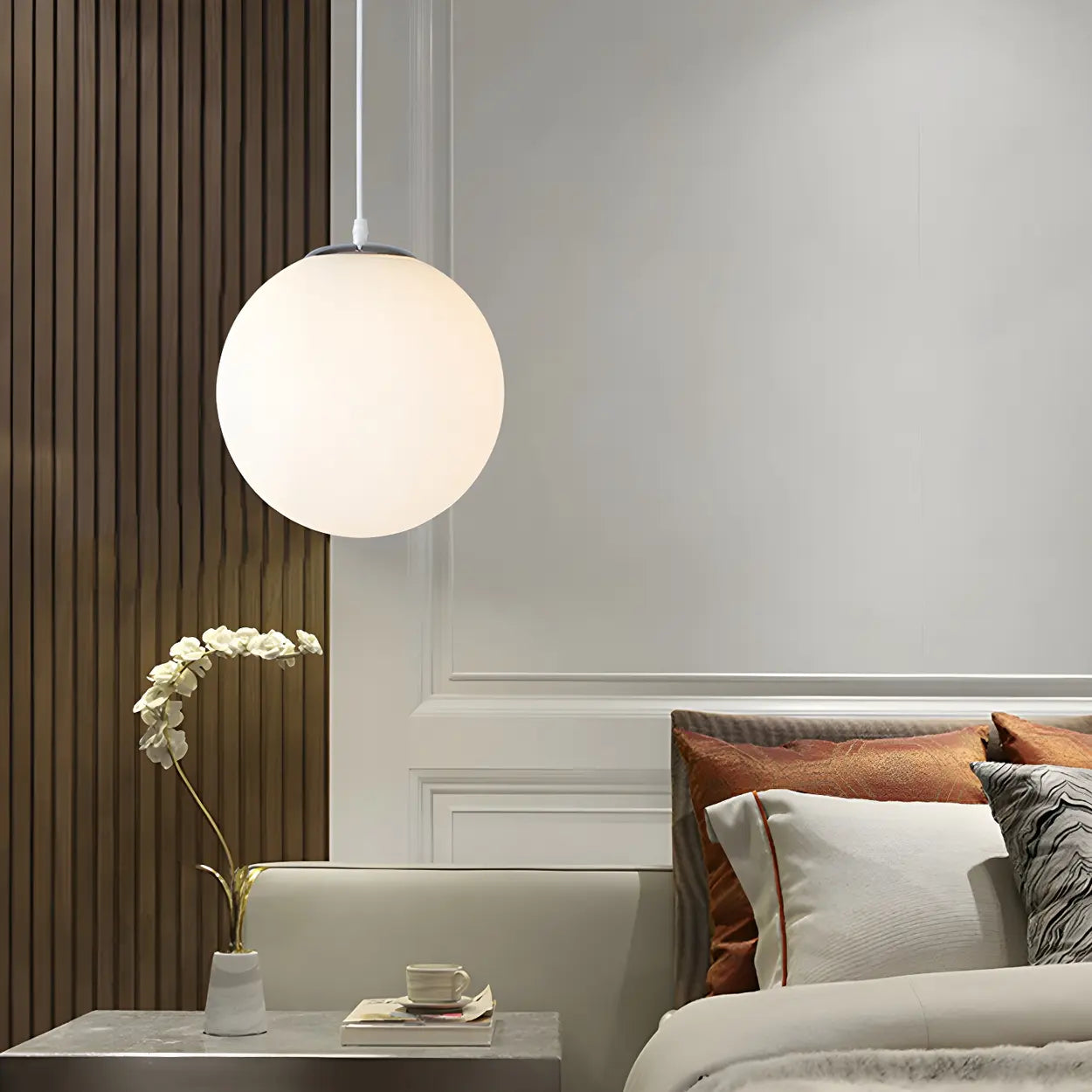 Moderne Witte Globe Hanglamp van Glas met Ronde Bolvorm in Diverse Maten voor Eetkamer en Woonkamer