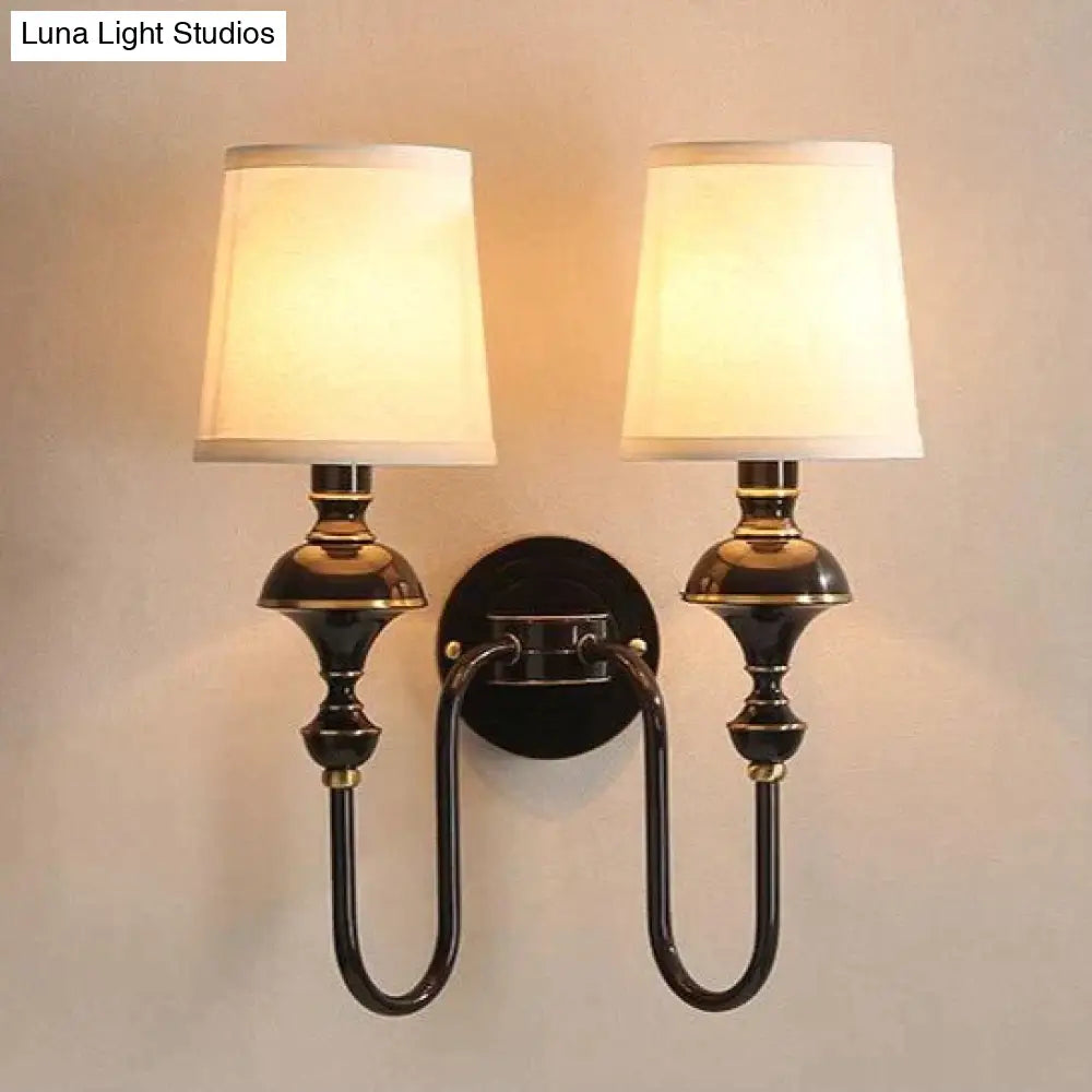 Koperen Wandlamp met Kegel Lampenkap - Enkele of Dubbele Kop - Elegant Design voor Slaapkamer en Gang