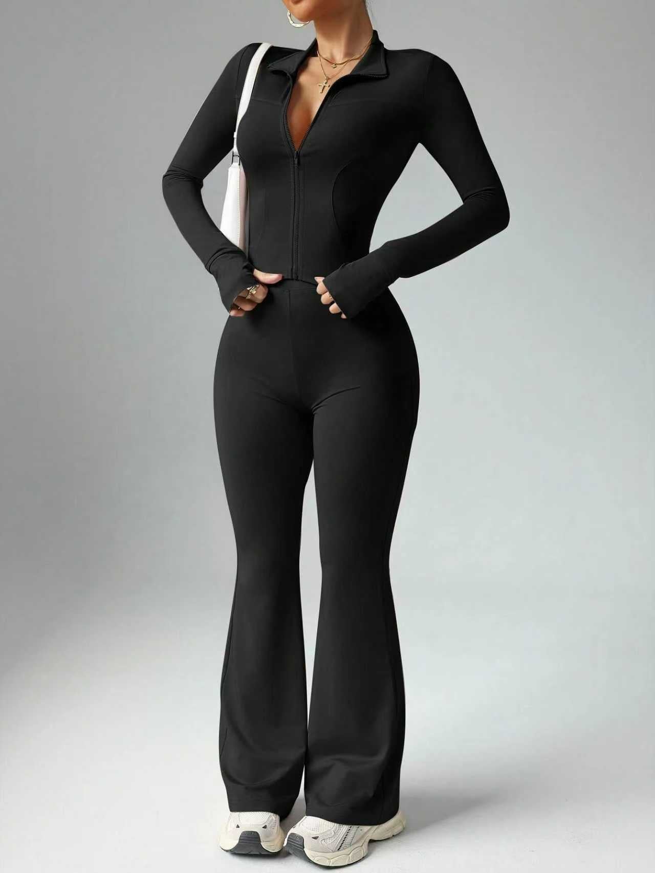 Dames Sportoutfit: Comfortabele 2-Delige Set met Rits Top en Jogbroek