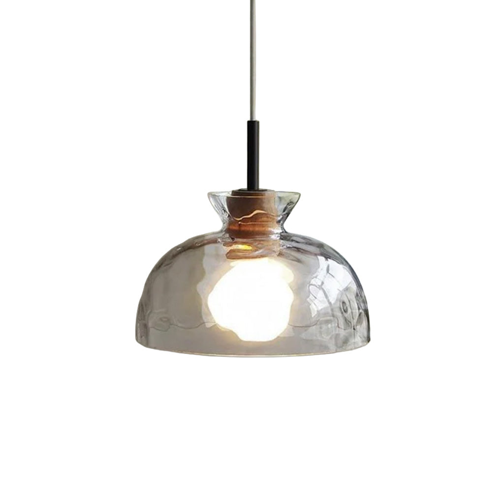 Glazen Hanglamp met Geslepen Koepel en Houten Accenten – Rustieke Eethoekverlichting
