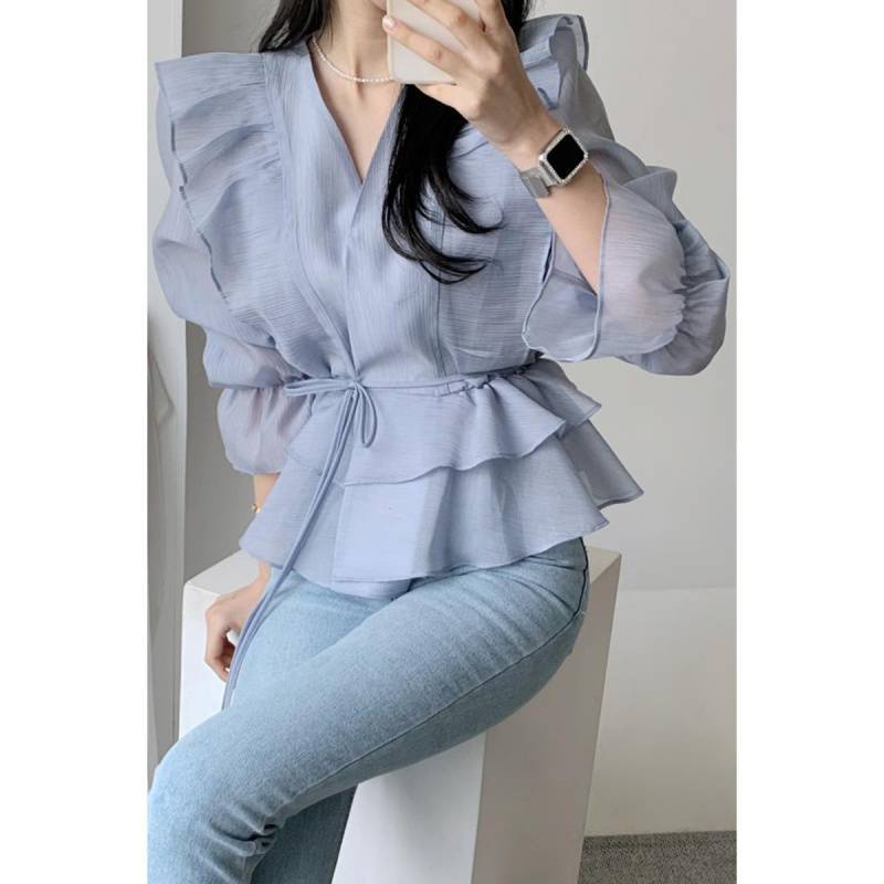 Dames Blouse Rood met Strikceintuur en Overslag - StudioMarella