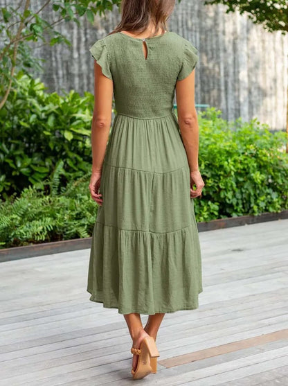 Vrouwelijke Zomerjurk met Ruches en Taille