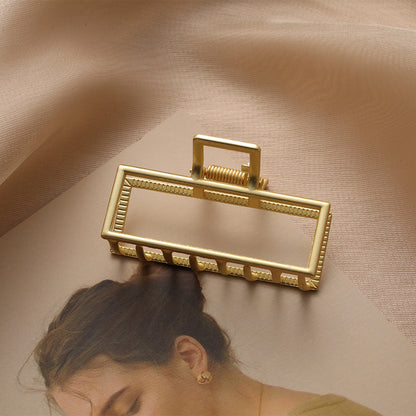Dames Haarclip Goudkleurig Met Metaal Design