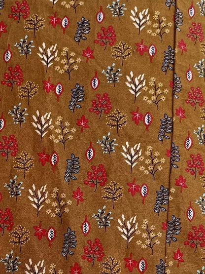 Vrouwelijke Zomerjurk van Katoen, Elegante en Comfortabele Lange Jurk