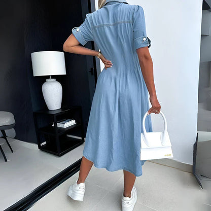 Vrouwelijke Midi Jurk Blauw Denim Kort Model