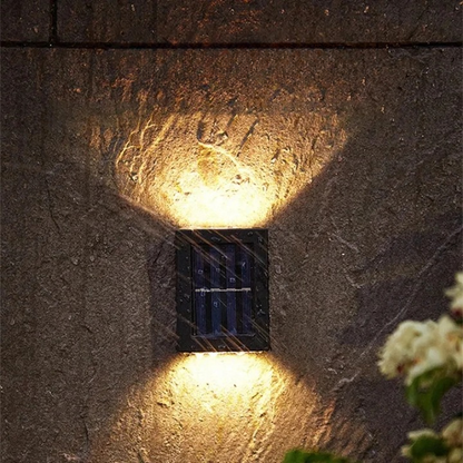 Zonne-energie Buitenwandlamp met Warmwit LED-Licht en IP44 Waterbestendigheid