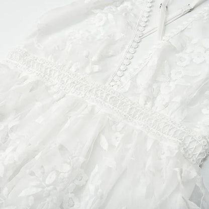 Witte Jurk met Kanten Details en Bloemen Motief