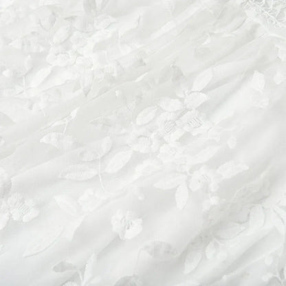 Witte Jurk met Kanten Details en Bloemen Motief