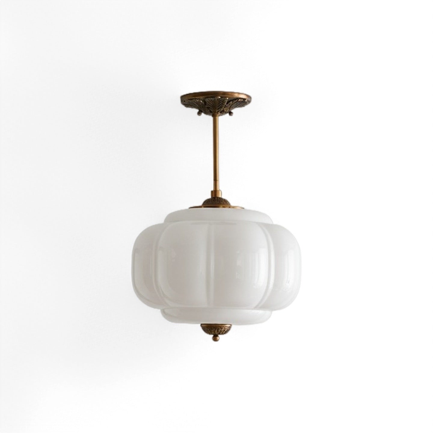 Vintage Melkglazen Hanglamp met Gegolfde Rand – Scandinavische Sfeerverlichting voor Keuken en Slaapkamer