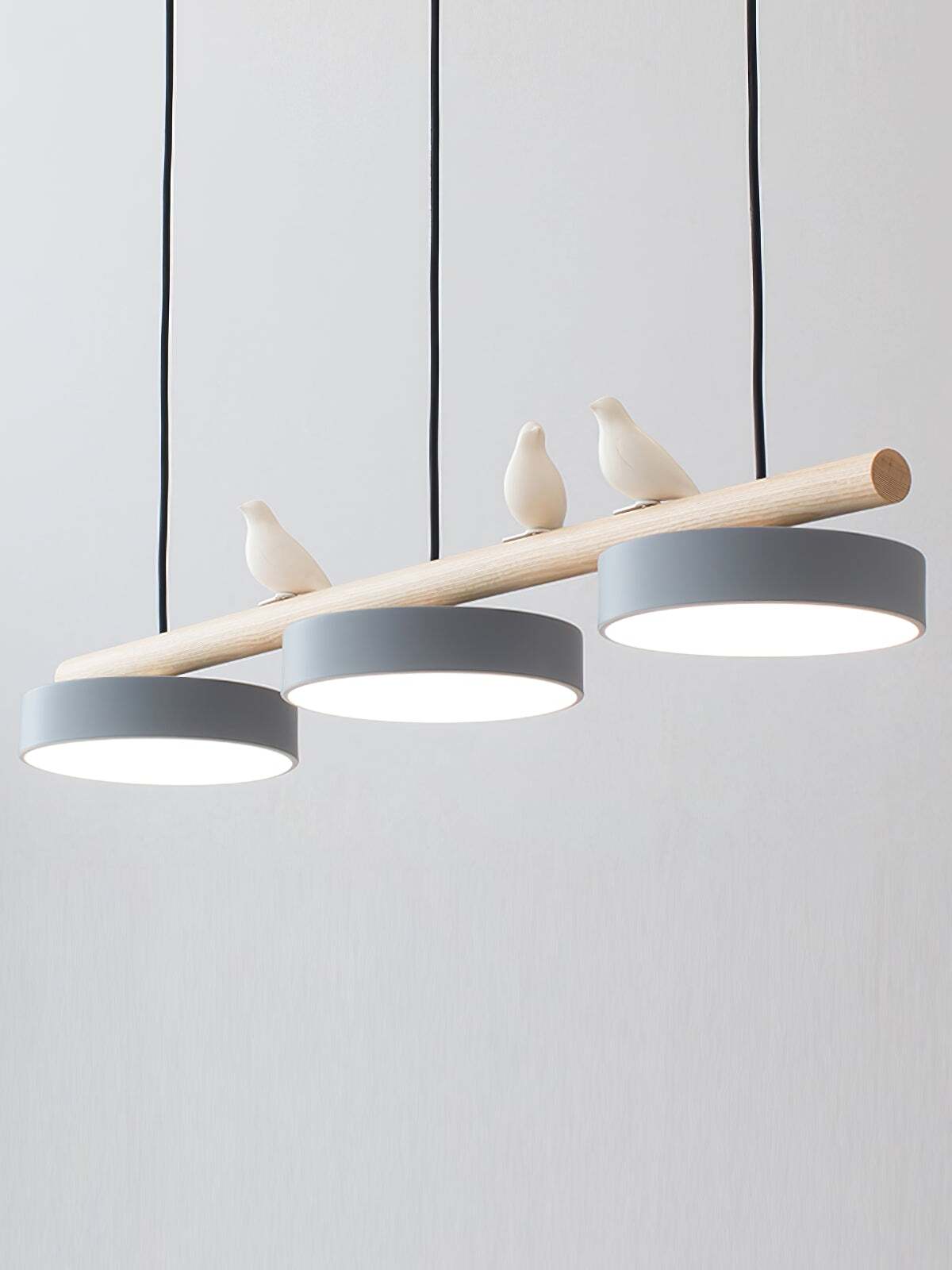 Hanglamp Hout Design Vogelvorm Drie Kappen Scandinavisch Keukeneiland
