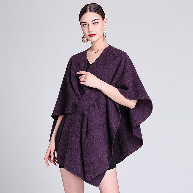 Dames Poncho Met Riem en Elegant Design