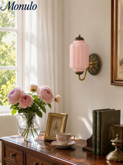 Melkglazen Wandlamp Eloise voor Hal en Slaapkamer | Vintage Wandverlichting met Melkwit Glas