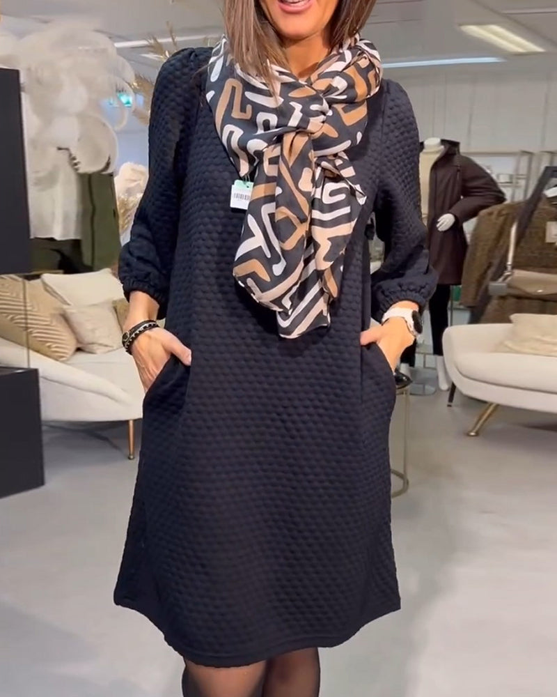Elegante Effen Jurk voor Vrouw Moderne Stijl - StudioMarella