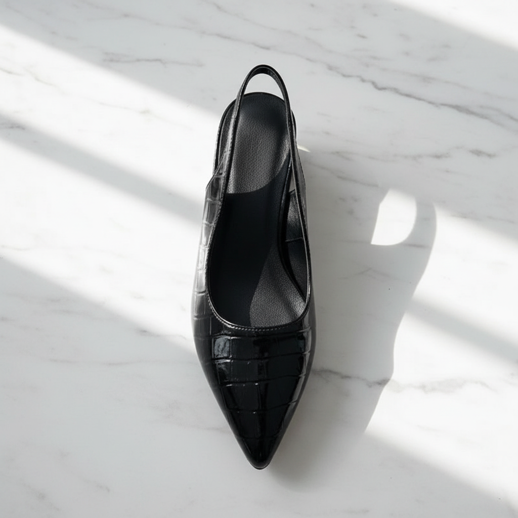 Elegante slingback pump flat lay