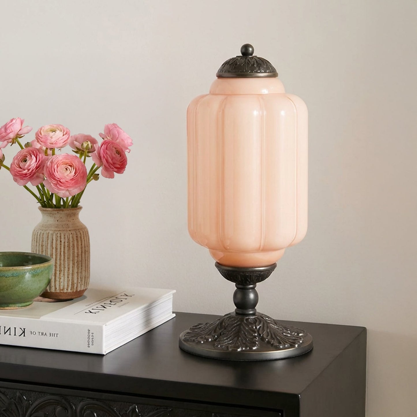Retro Tafellampen met Getextureerd Crèmekleurig Glas – Franse Vintage Stijl met Messing of Zwart Frame