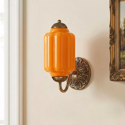 Vintage Wandlamp met Melkglas en Geolied Messing – Klassieke Retro Verlichting voor Hal, Slaapkamer, Woonkamer