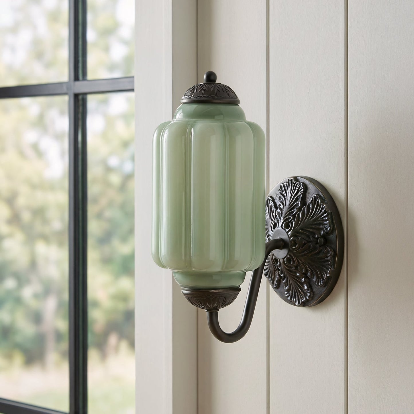 Vintage Wandlamp met Melkglas en Geolied Messing – Klassieke Retro Verlichting voor Hal, Slaapkamer, Woonkamer