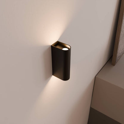 Compacte led wandlamp met warm up-down licht voor interieur en gevel