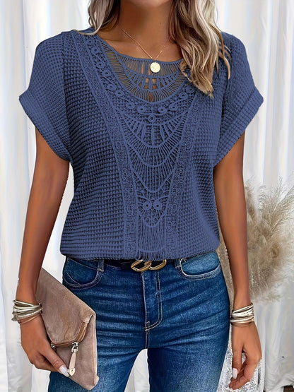Elegante Vrouwelijke Top Met Versatile Stijl