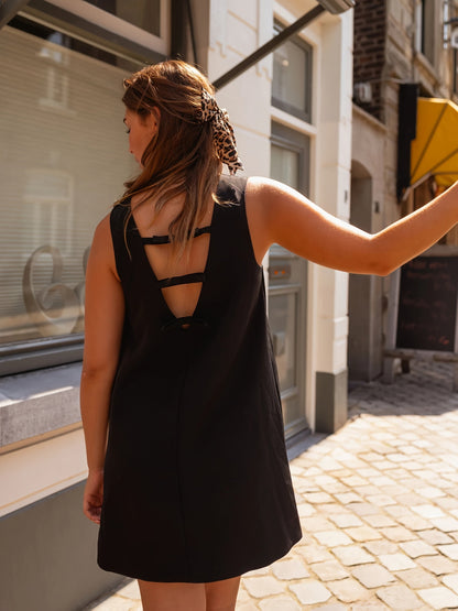Dames Losvallende Jurk Met Open Rug En Strikdetail