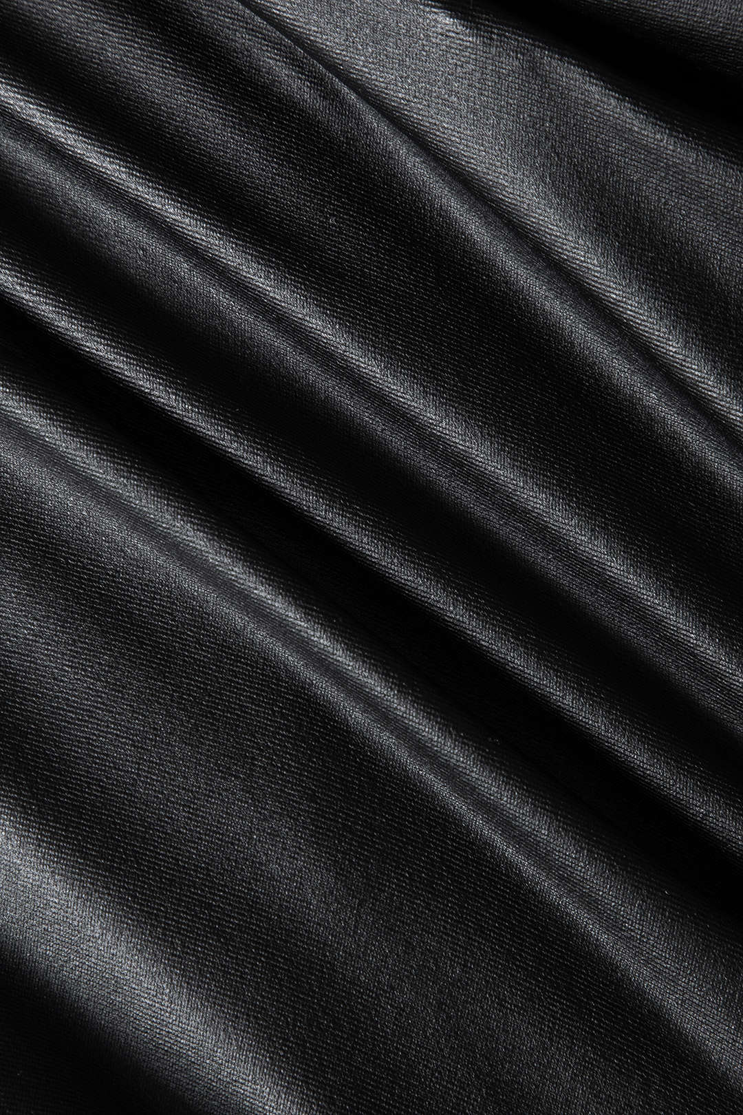 Korte Asymmetrische Minirok van Kunstleder met Gouden Details