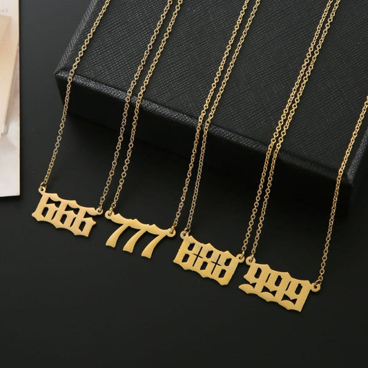Gouden Ketting met Geluksengel en Cijfer Sieraad - StudioMarella